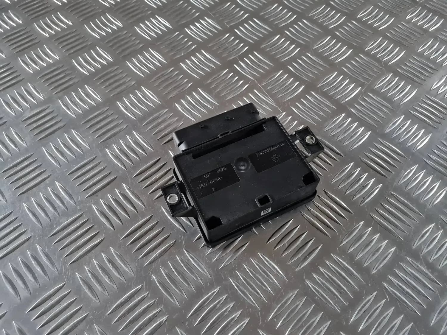 Parking brake control unit RENAULT SCENIC III 2011 - foto 3