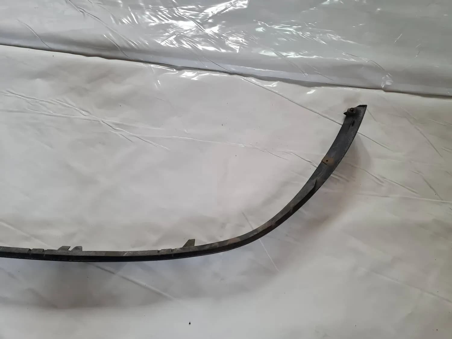 Front bumper spoiler RENAULT SCENIC III 2011 - foto 2