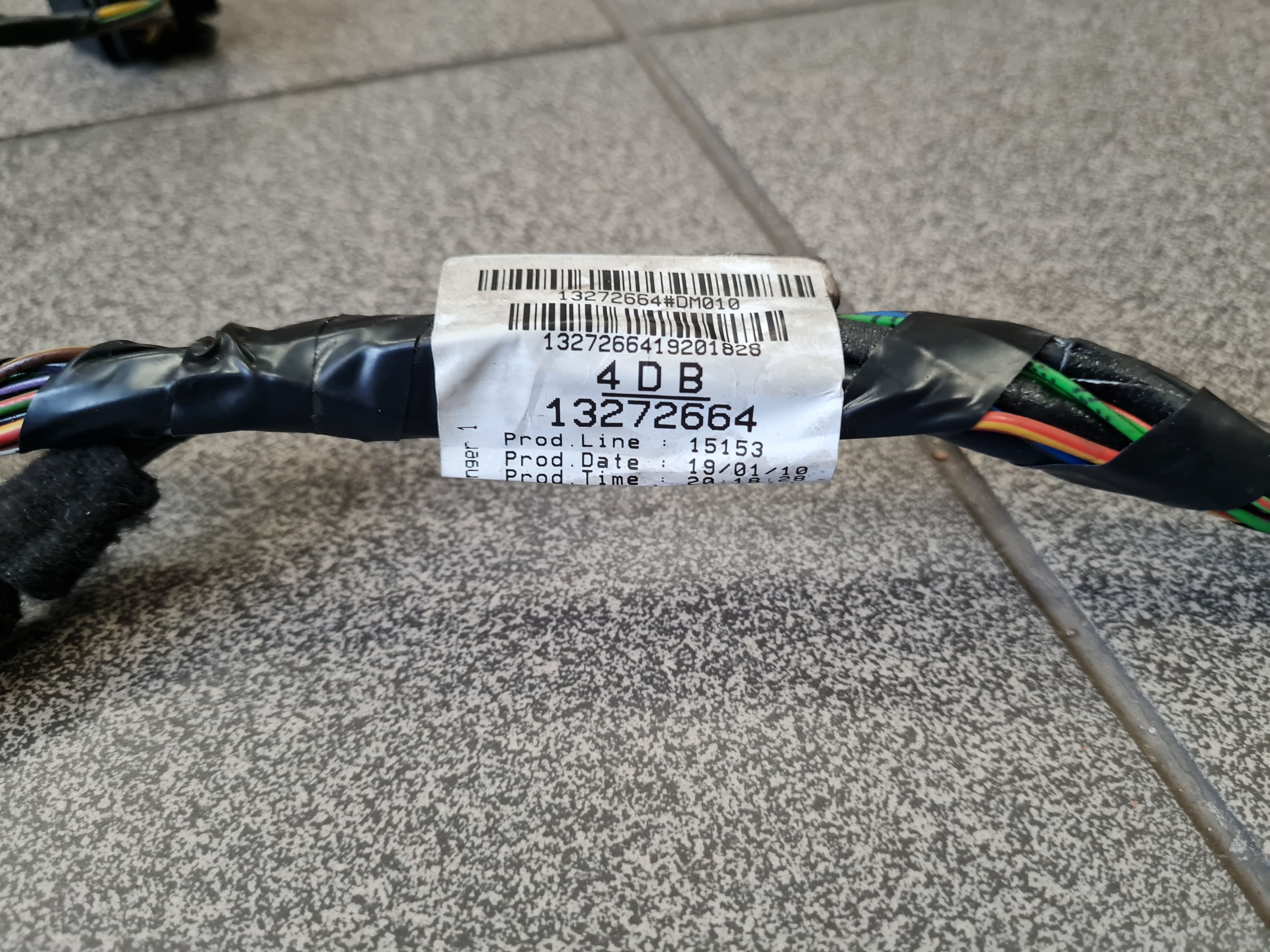 Trunk lid wires OPEL INSIGNIA SPORTS TOURER 2010 (C) - foto 3