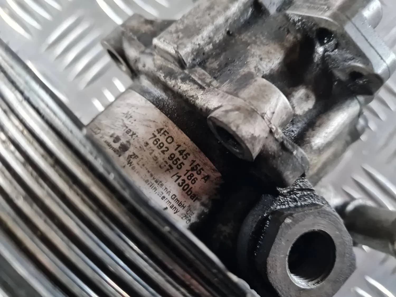 Hydraulic booster AUDI A6 2008 - foto 3