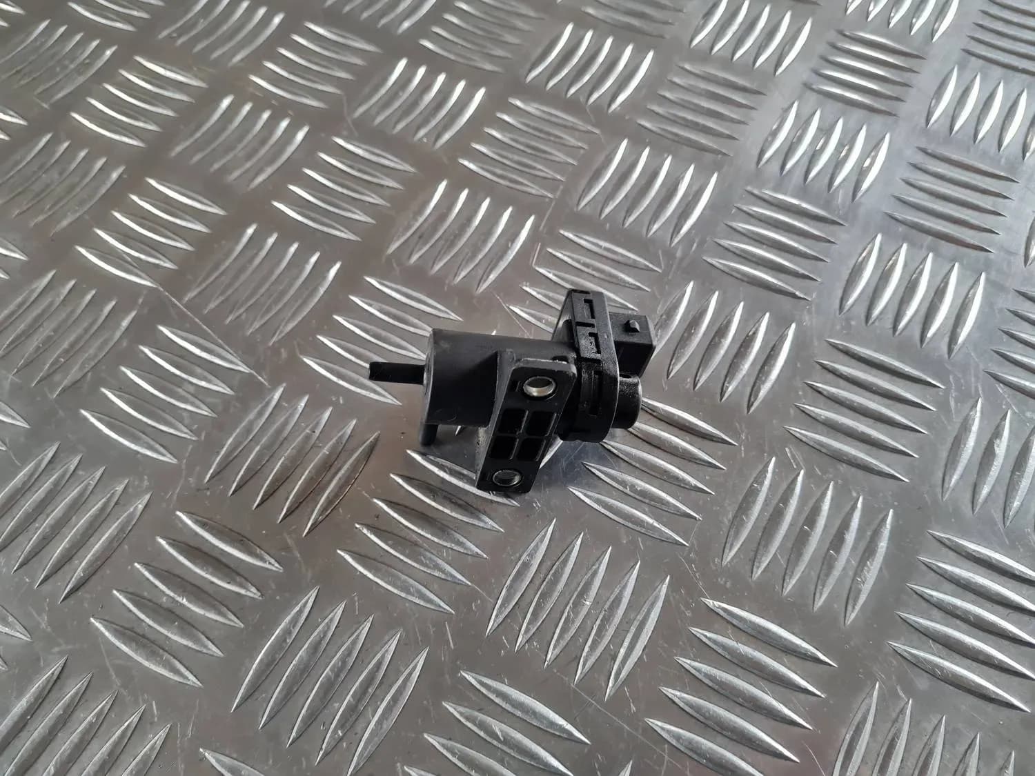 Solenoid vacuum valve RENAULT SCENIC III 2011 - foto 1