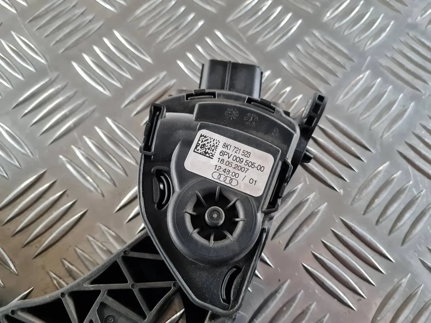 Gas pedal AUDI A6 2008 - foto 3