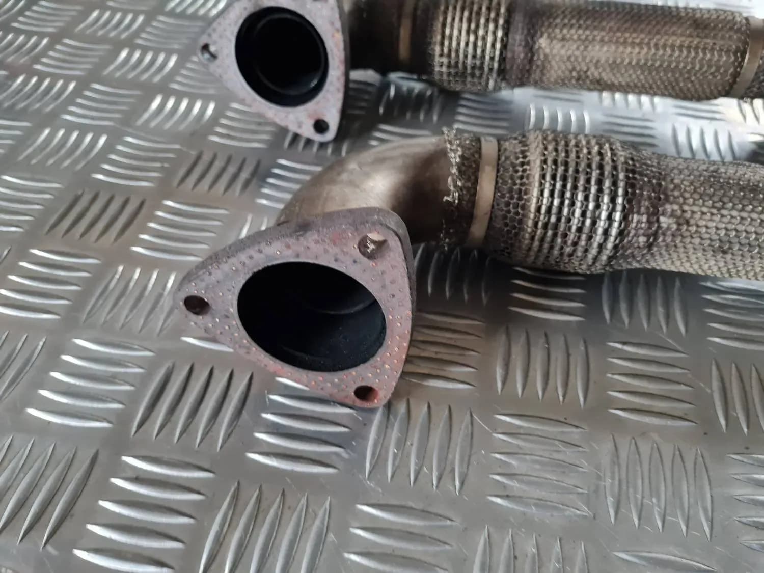 Turbine exhaust pipe AUDI A6 2008 - foto 6