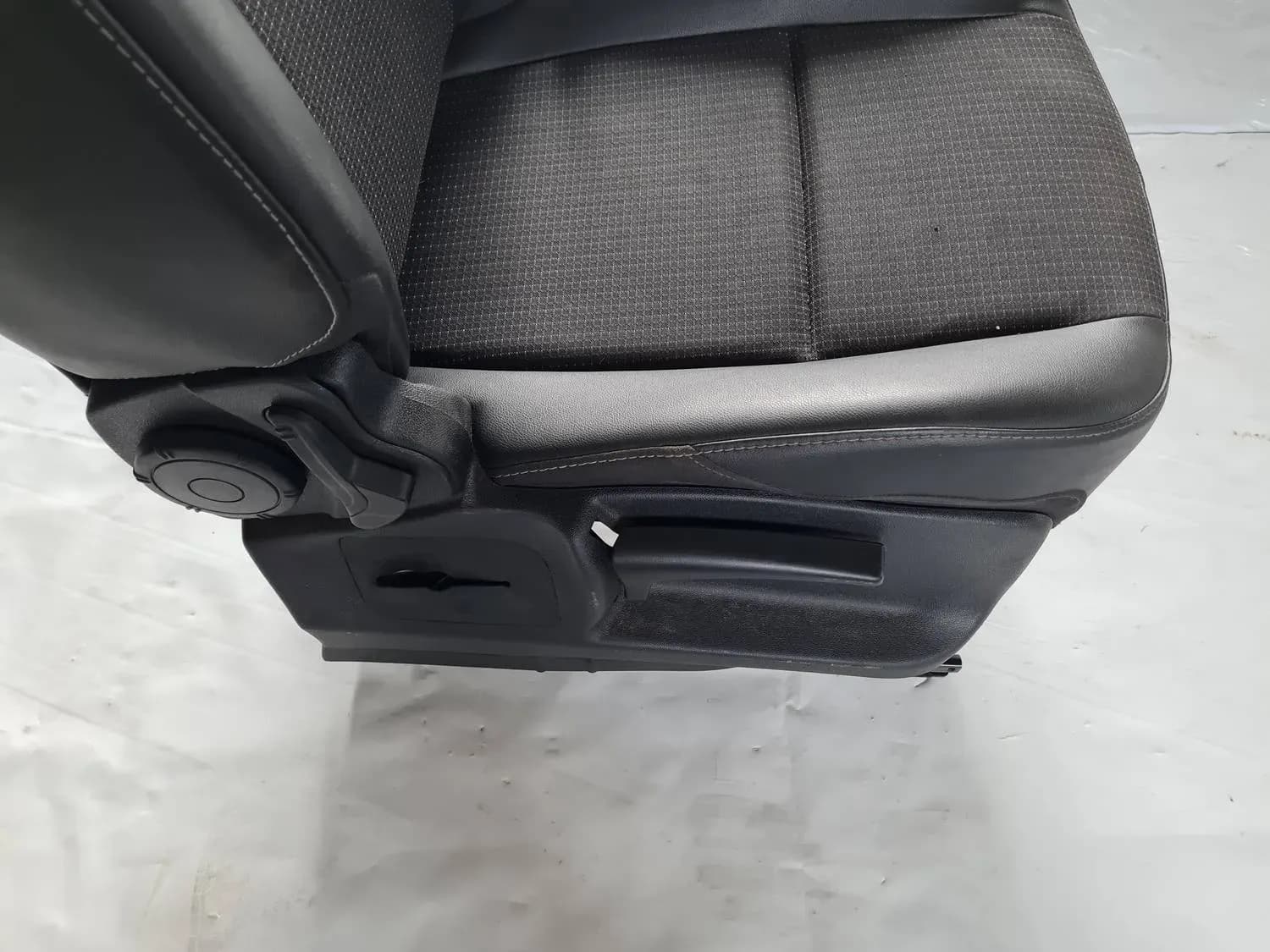 Front right seat RENAULT SCENIC III 2011 - foto 8