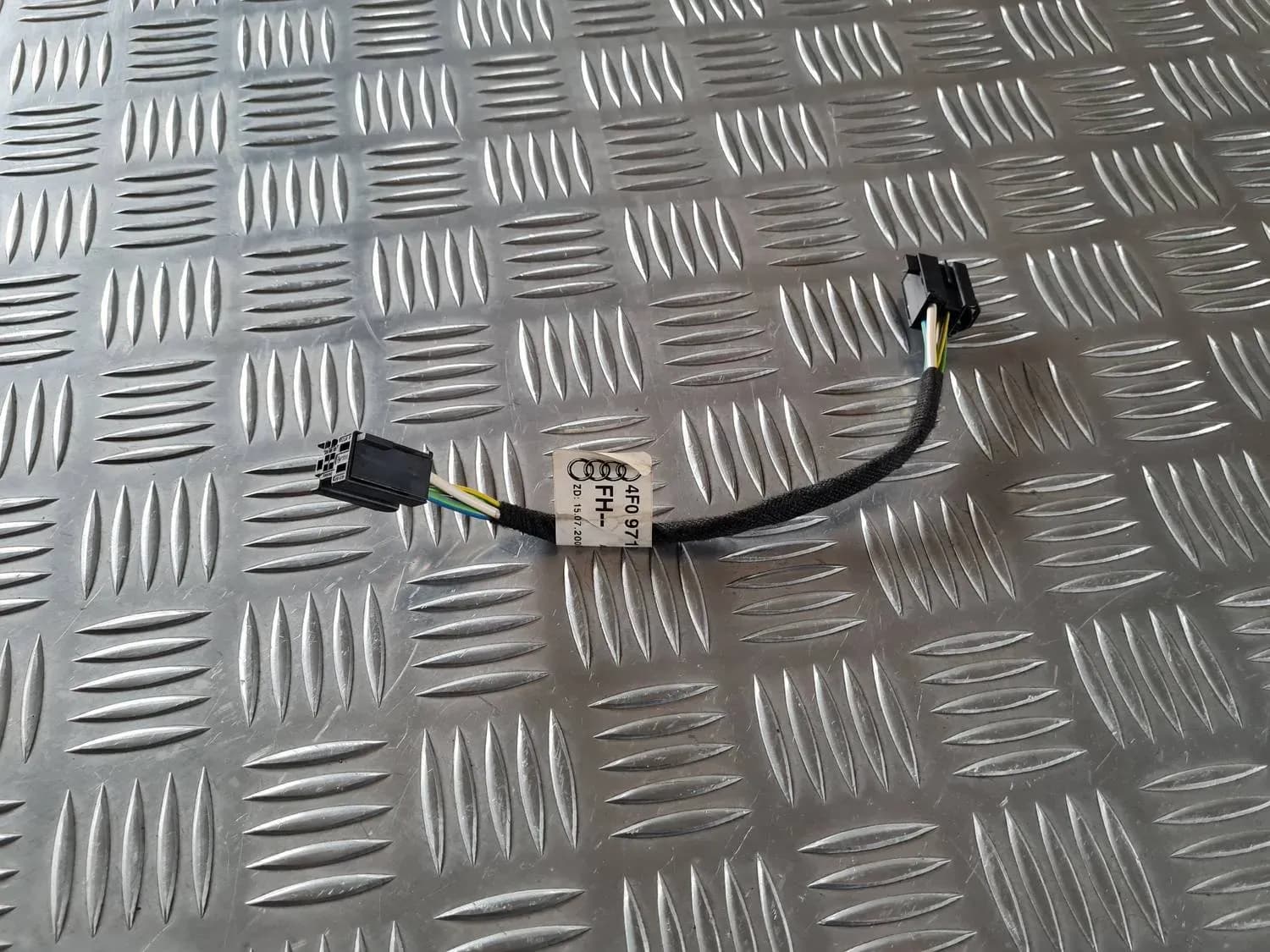 Power window motor wire AUDI A6 2008 - foto 1