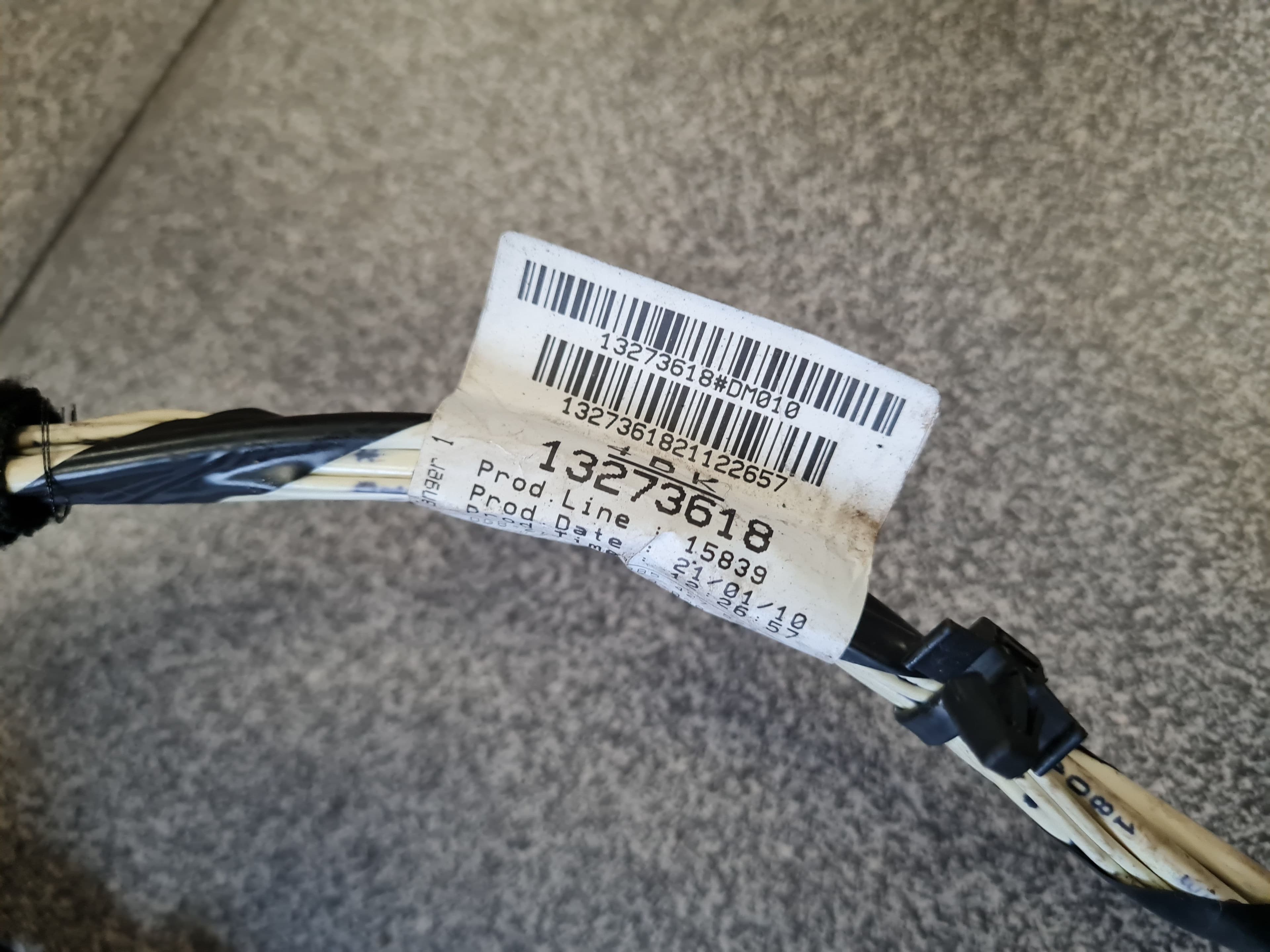 Trunk lid wires OPEL INSIGNIA SPORTS TOURER 2010 (C) - foto 3
