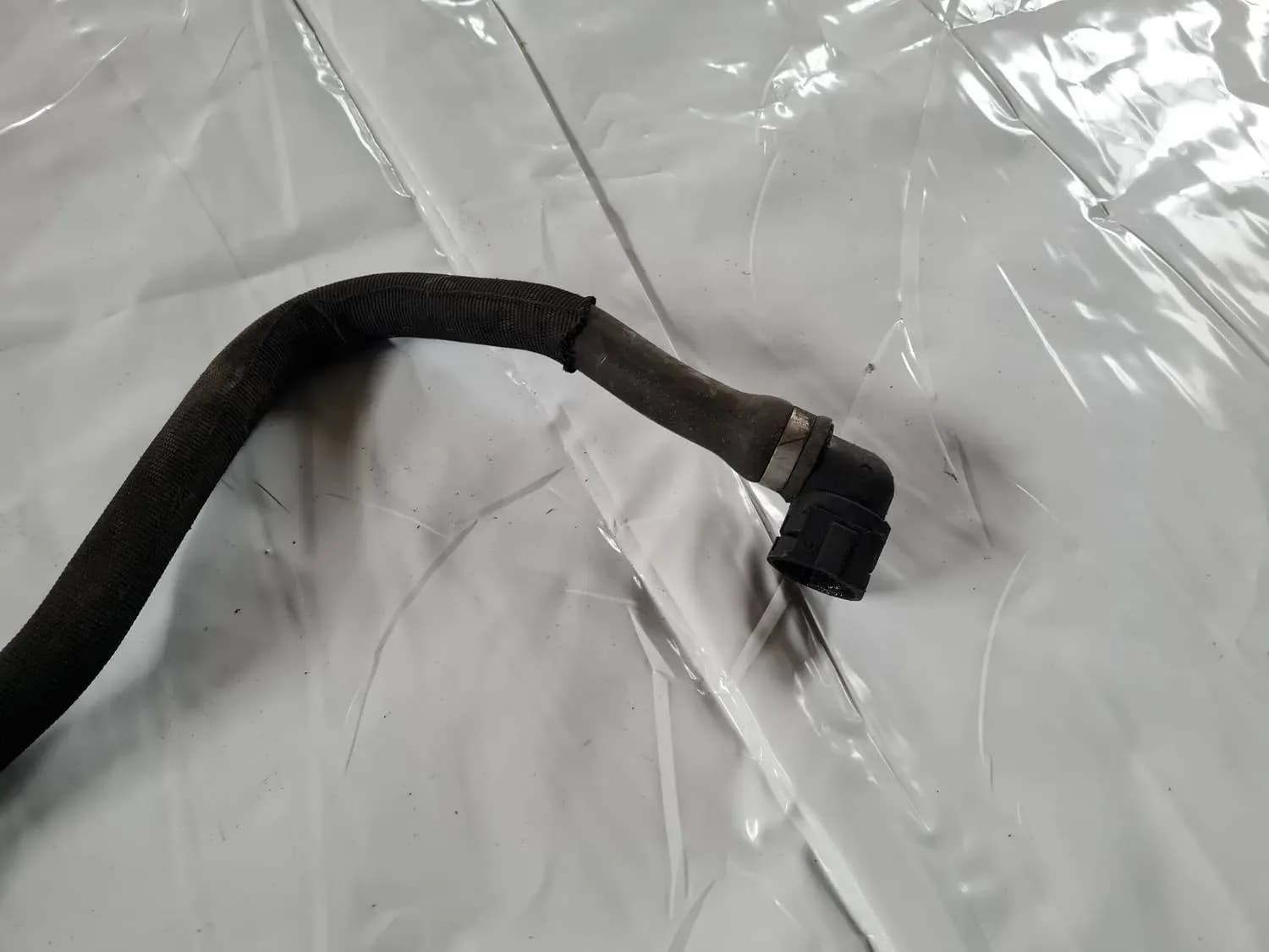 Cooling pipes AUDI A6 2008 - foto 3