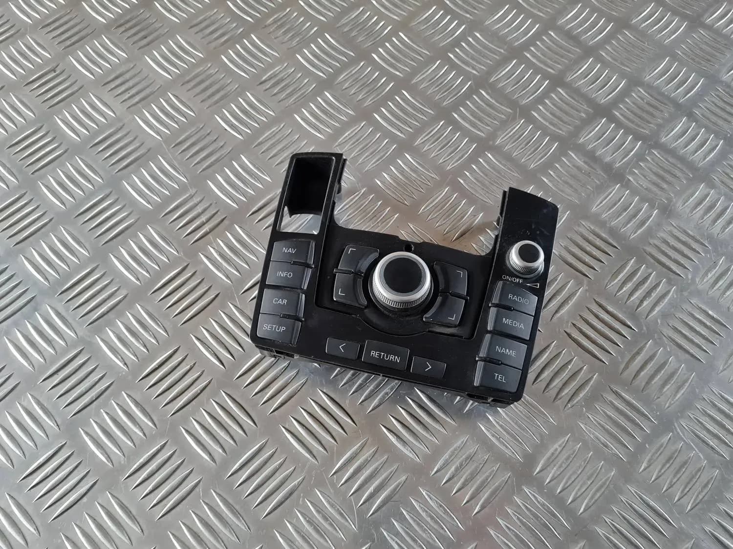 Multimedia control unit AUDI A6 2008 - foto 1