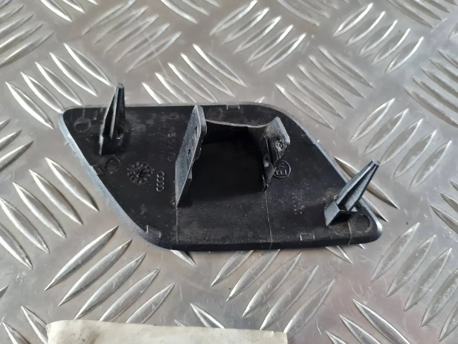 Washer nozzle cover AUDI A6 2008 - foto 4