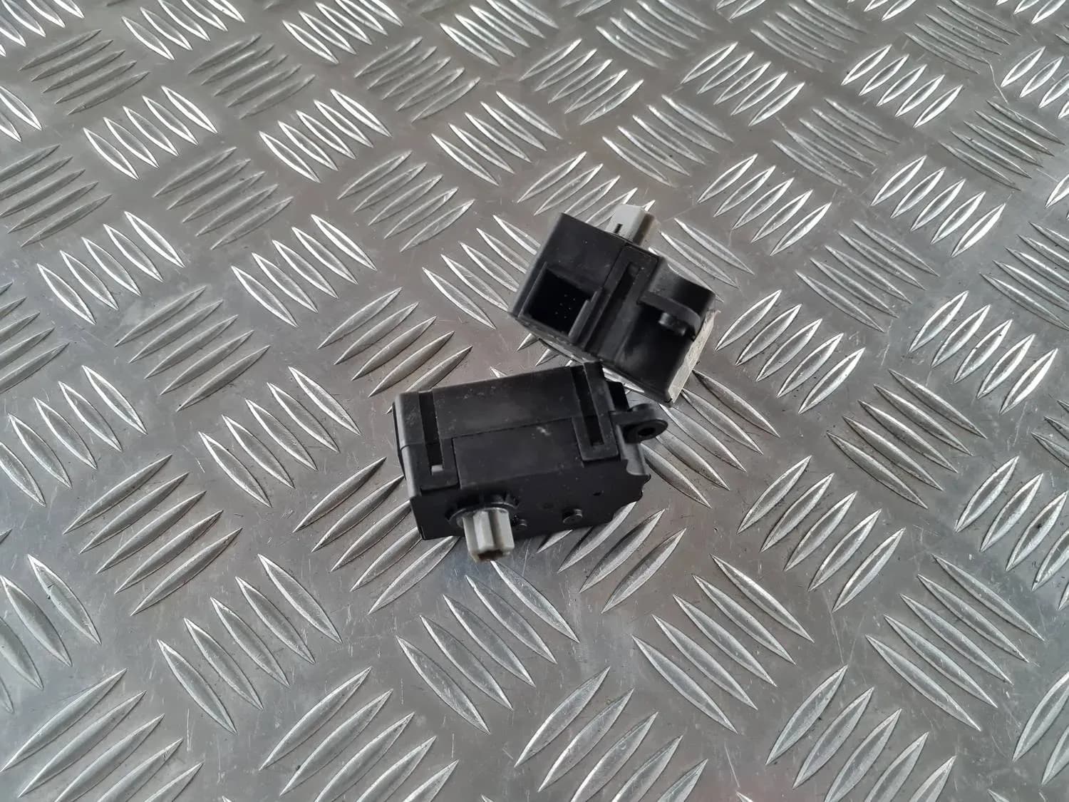 Heating system actuator RENAULT SCENIC III 2011 - foto 3