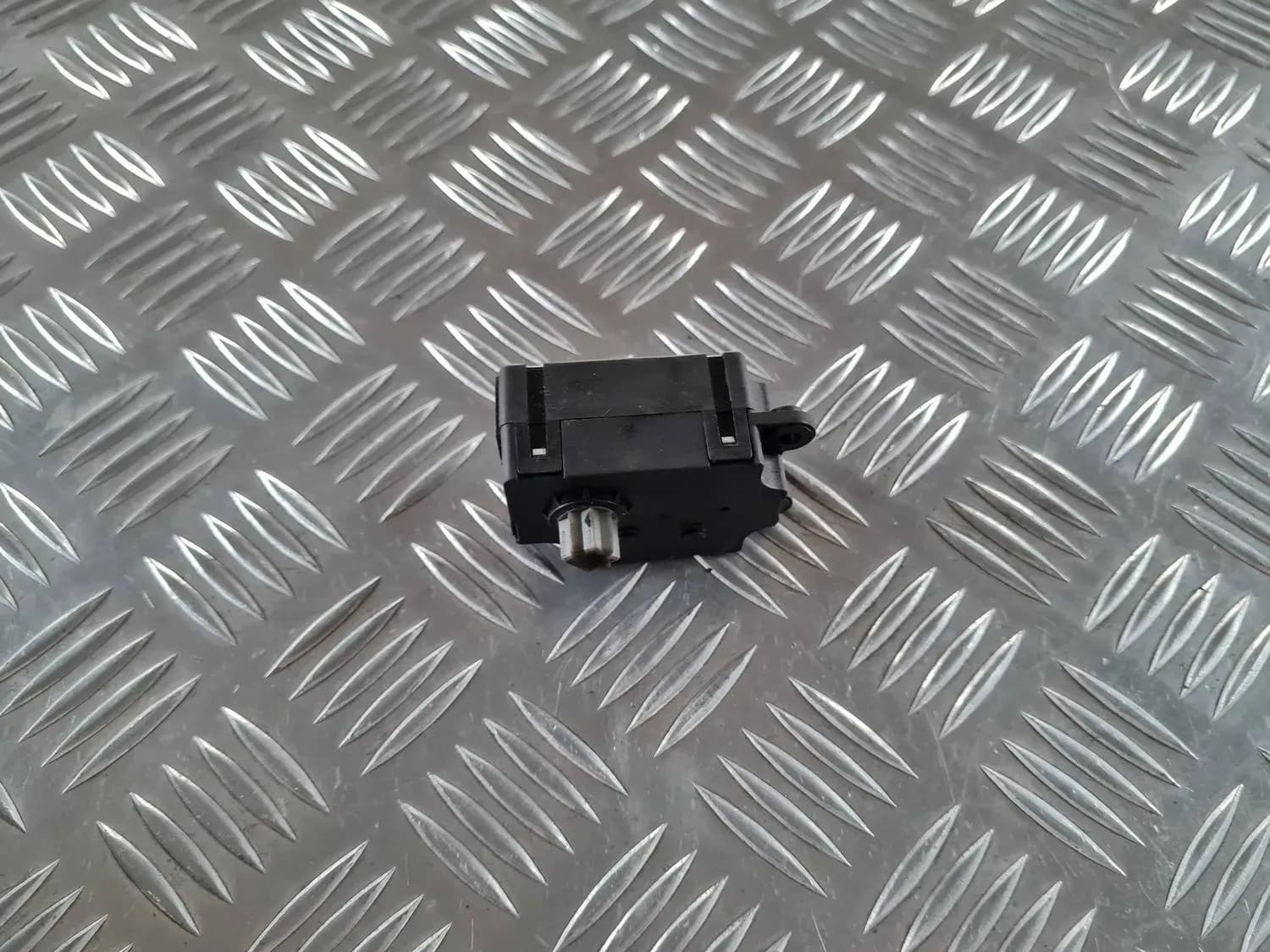 Heating system actuator RENAULT SCENIC III 2011