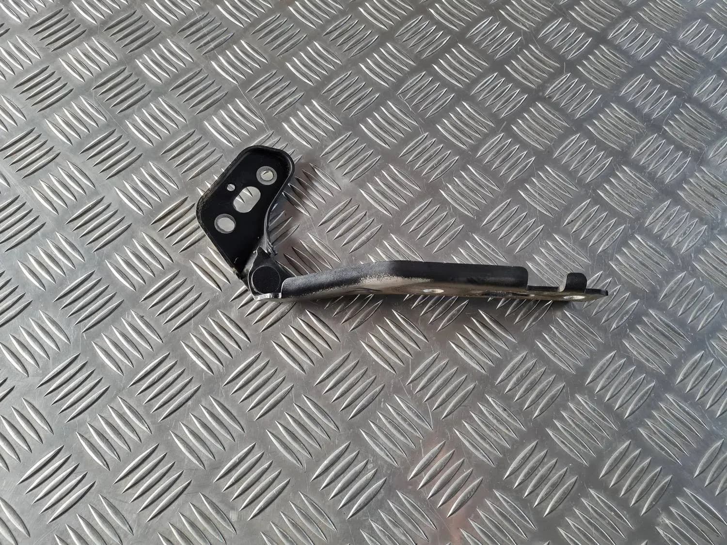 Hood hinge, right AUDI A6 2008 - foto 3