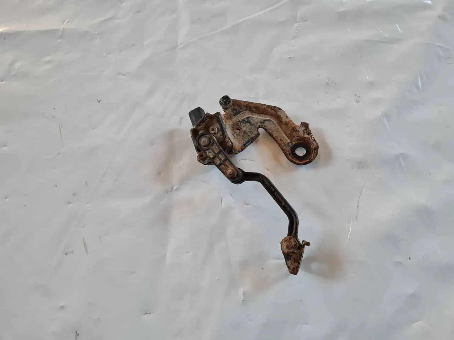 Headlight range adjustment sensor, rear AUDI A6 2008 - foto 1
