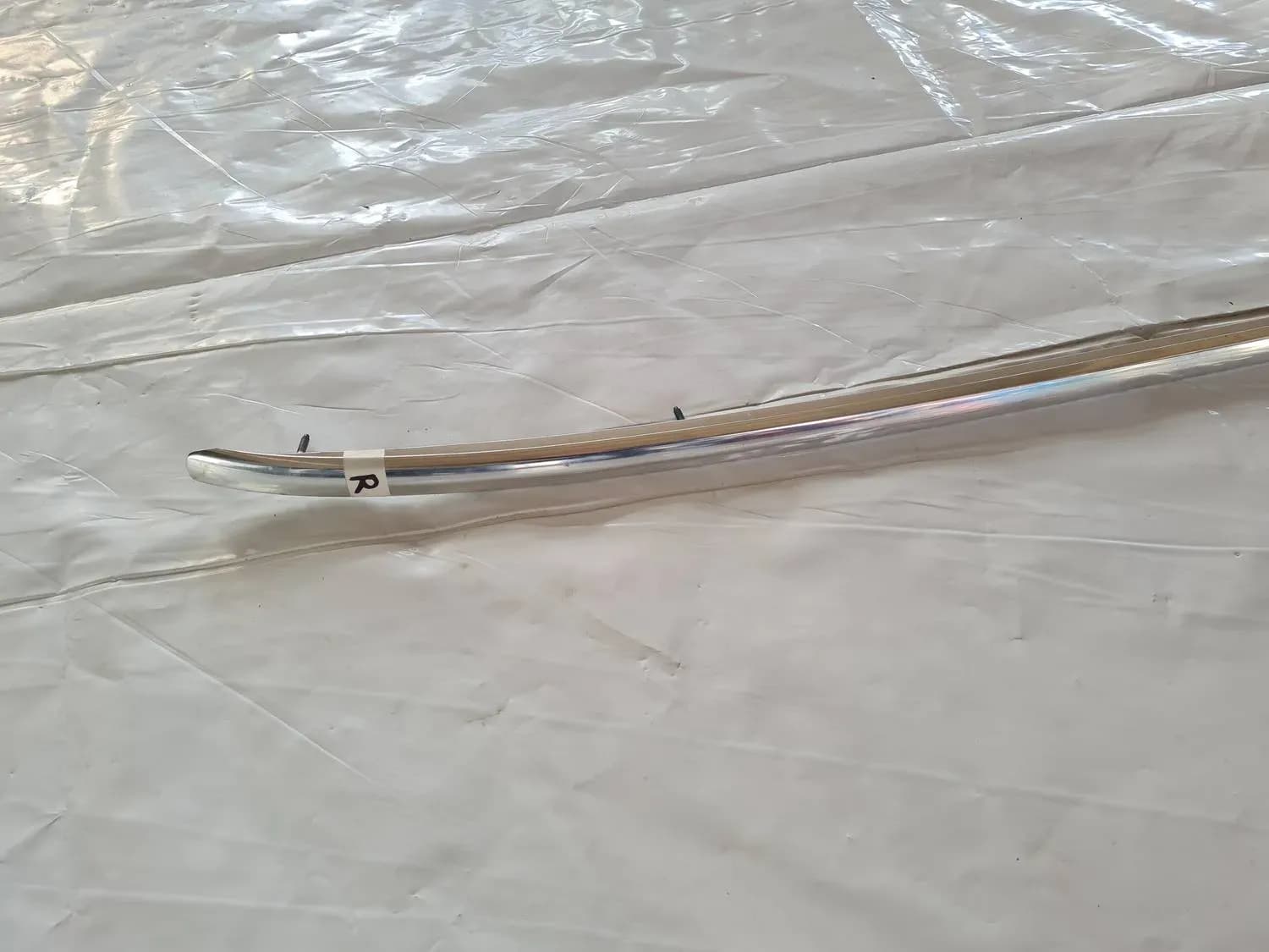 Roof rail AUDI A6 2008 - foto 3