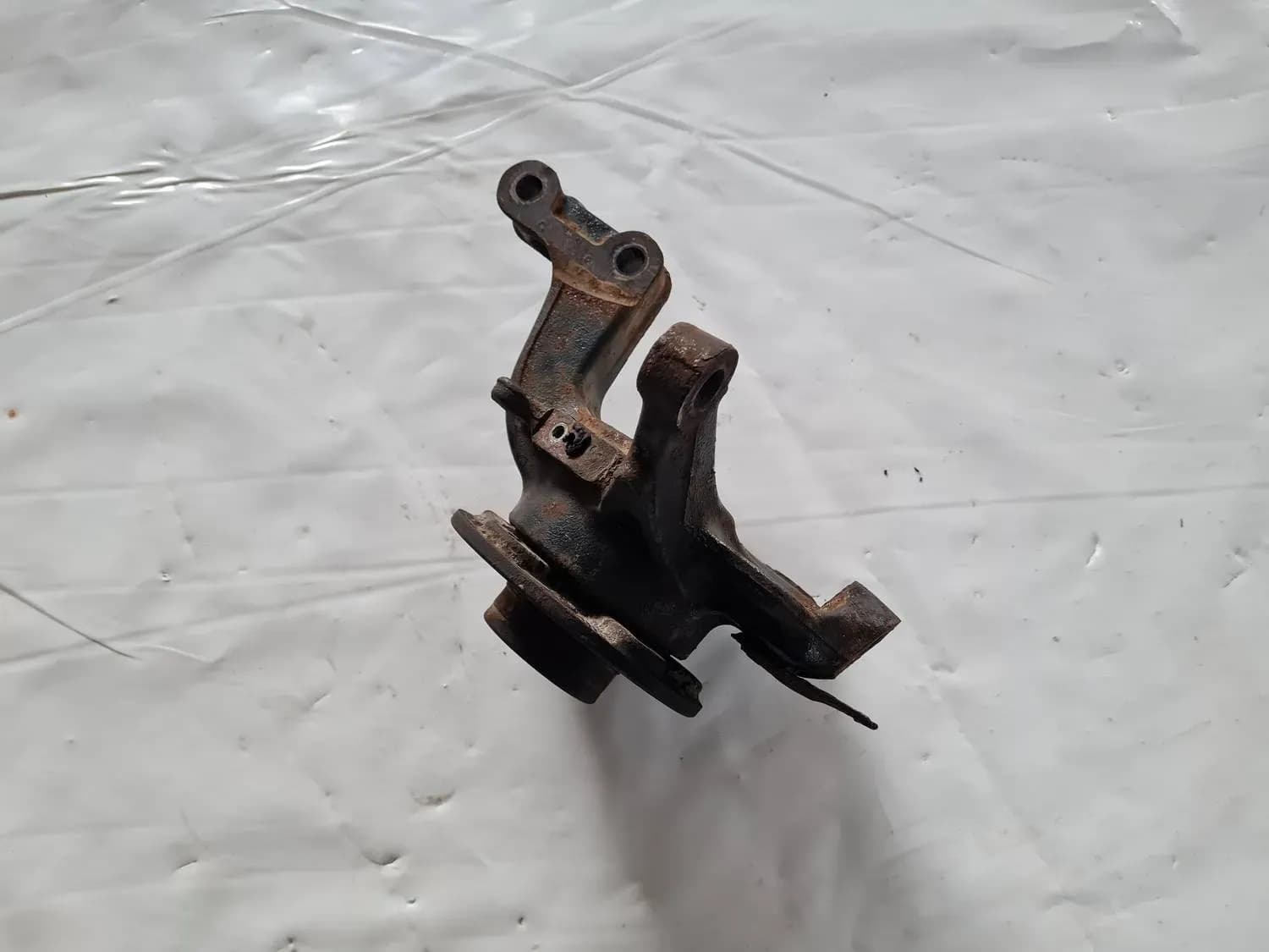 Steering knuckle front left RENAULT SCENIC III 2011 - foto 6