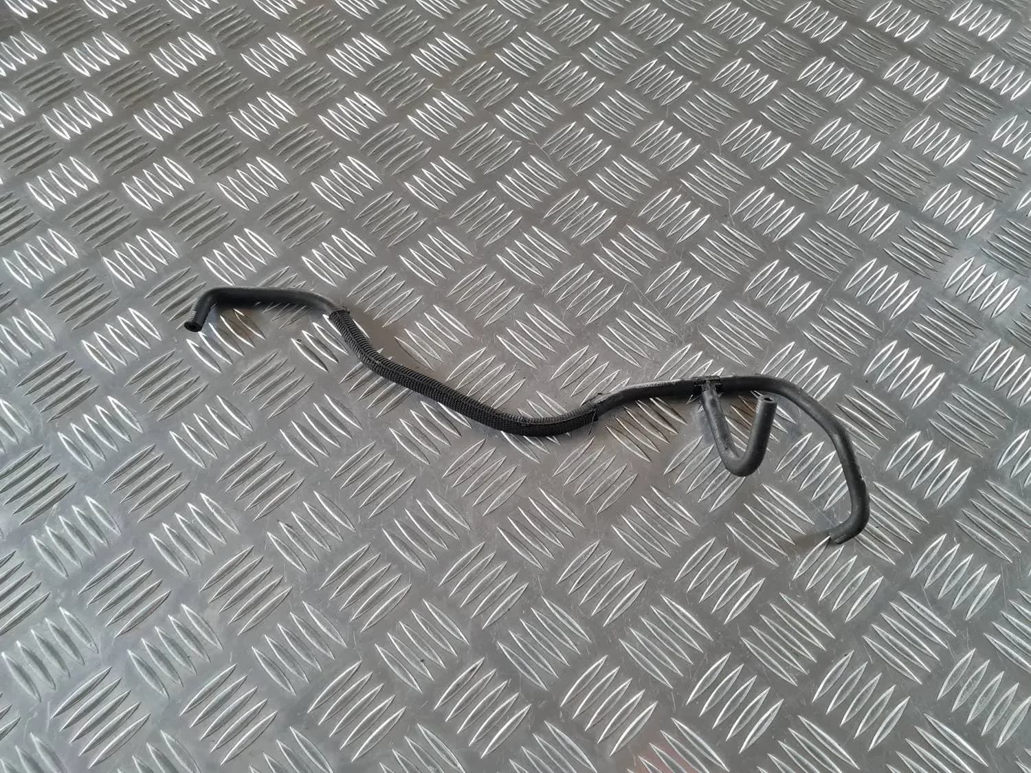 Vacuum pump tube RENAULT SCENIC III 2011 - foto 3