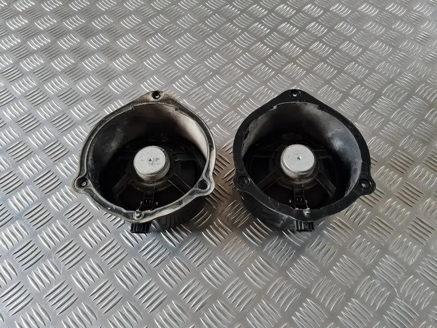 Door speaker, bottom AUDI A6 2008 - foto 4