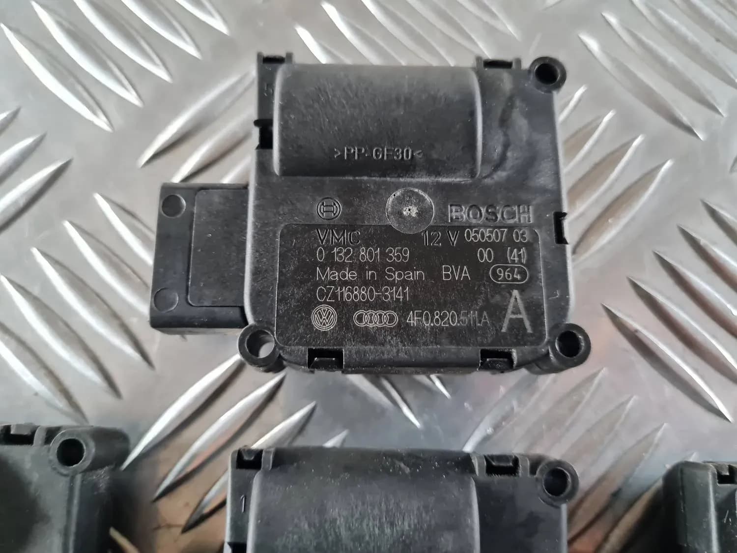 Heating system actuator AUDI A6 2008 - foto 3