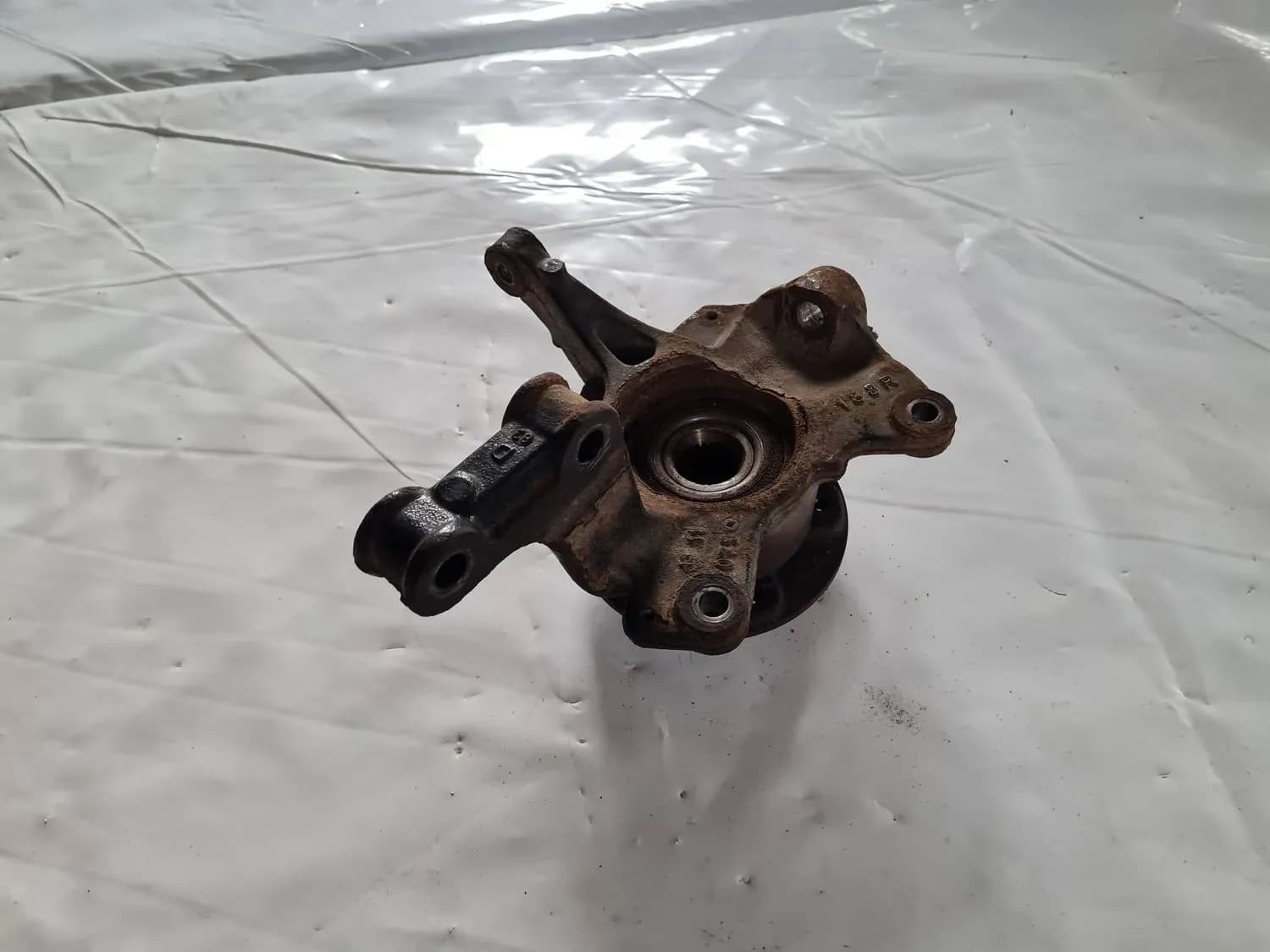 Steering knuckle front right RENAULT SCENIC III 2011 - foto 4