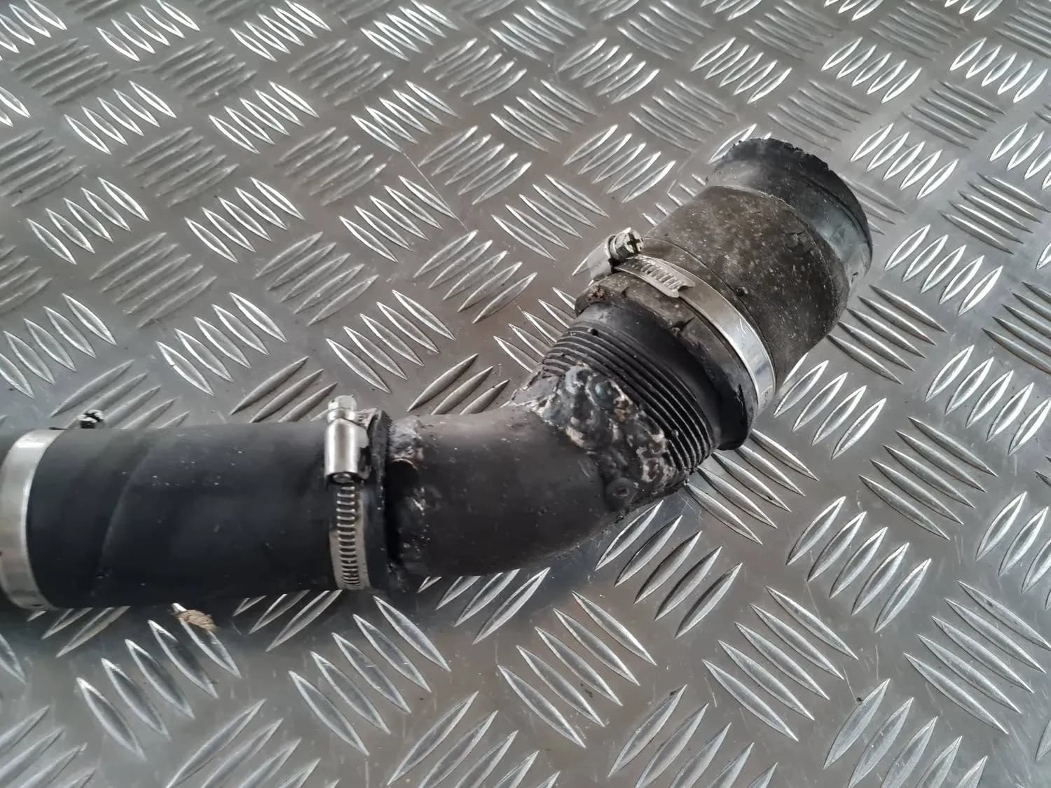 Air intake pipe RENAULT SCENIC III 2011 - foto 5