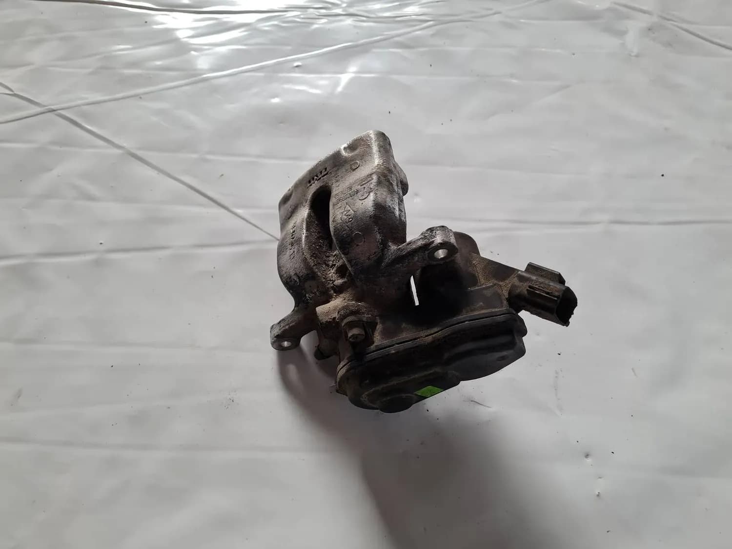 Rear right caliper RENAULT SCENIC III 2011 - foto 4