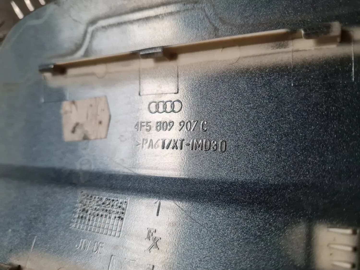 Fuel tank cap AUDI A6 2008 - foto 3