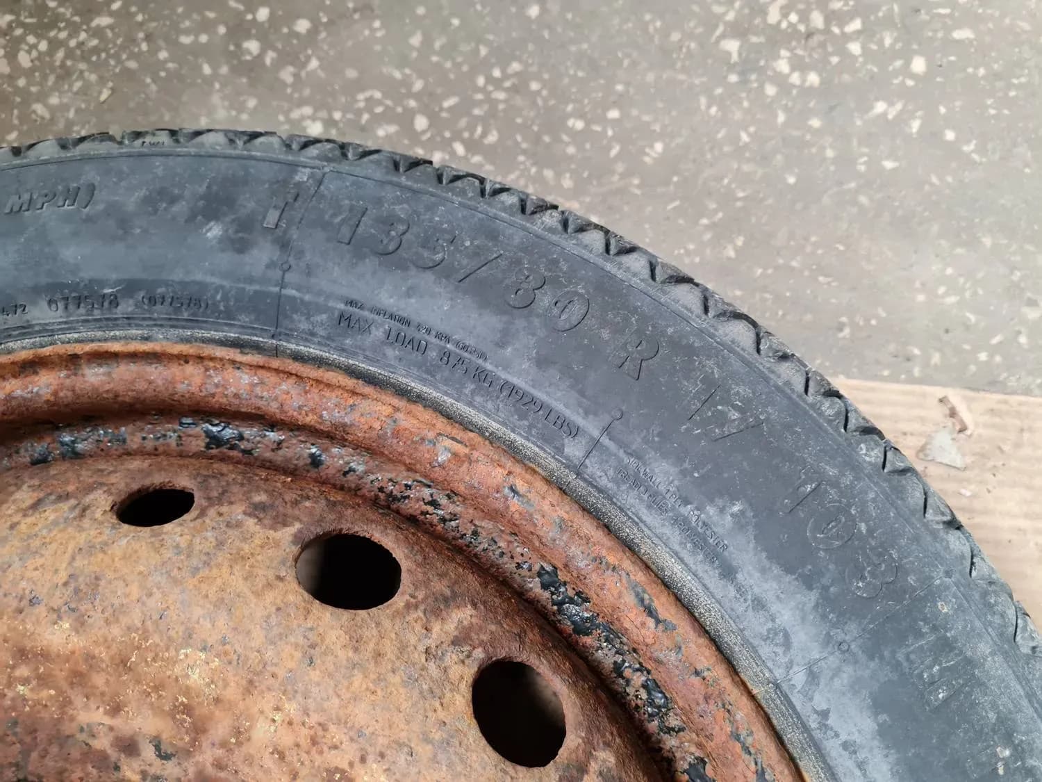 Spare wheel RENAULT SCENIC III 2011 - foto 3