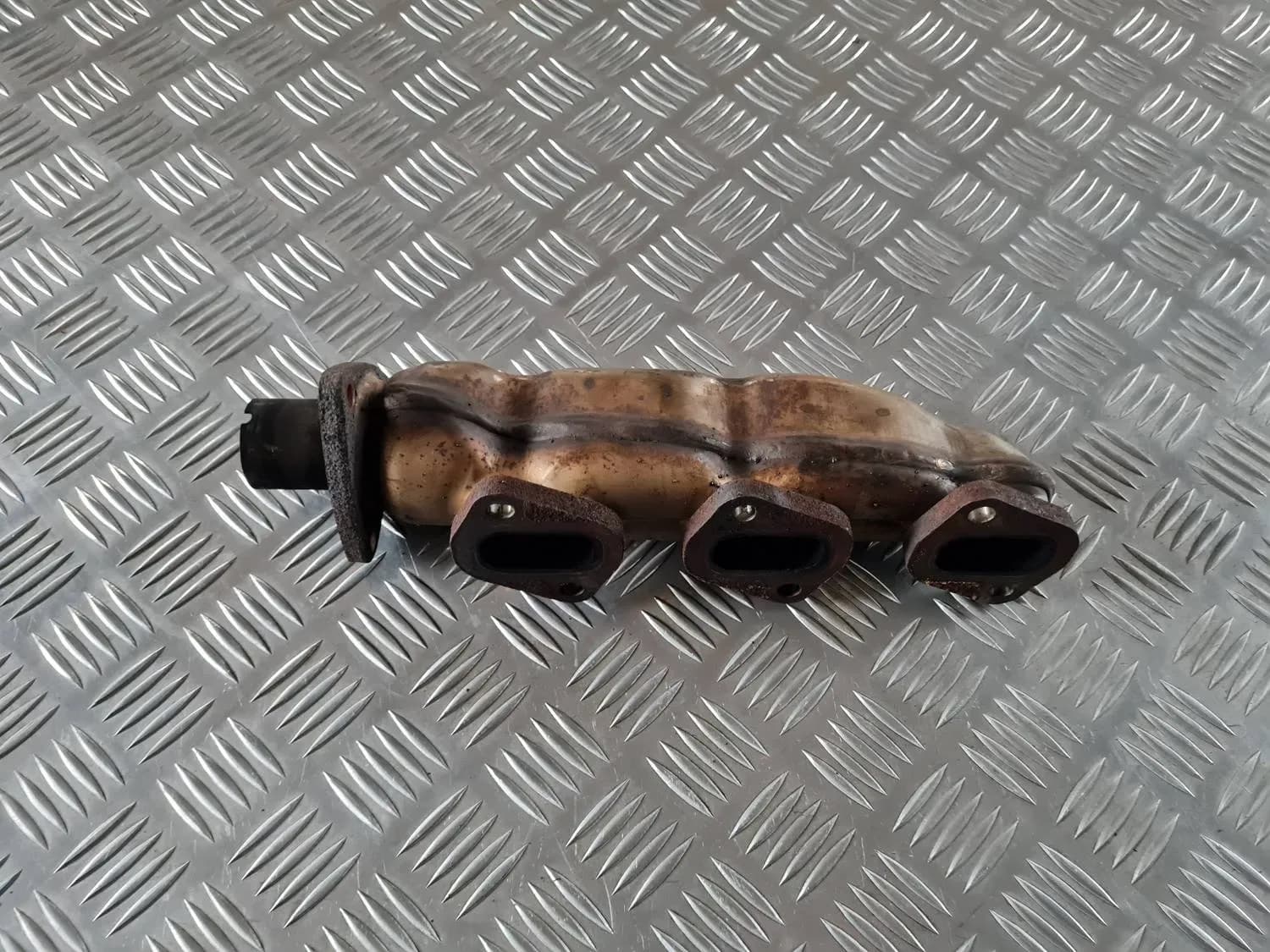 Exhaust manifold AUDI A6 2008