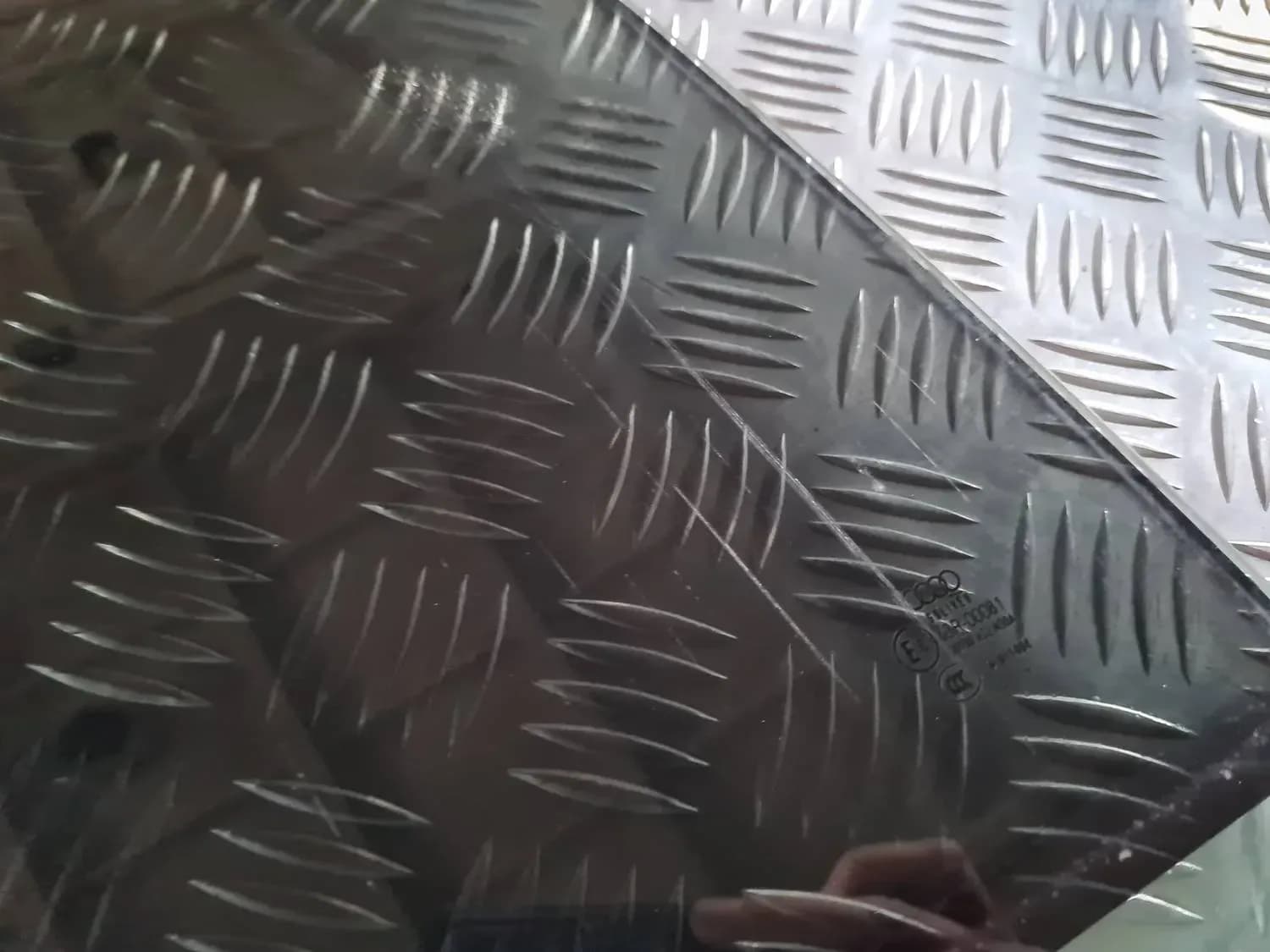 Rear right door glass AUDI A6 2008 - foto 2