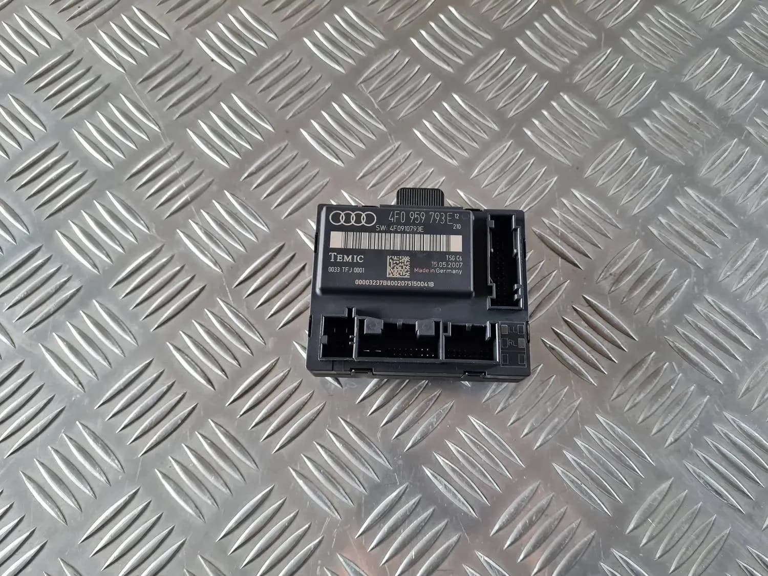 Comfort control unit AUDI A6 2008