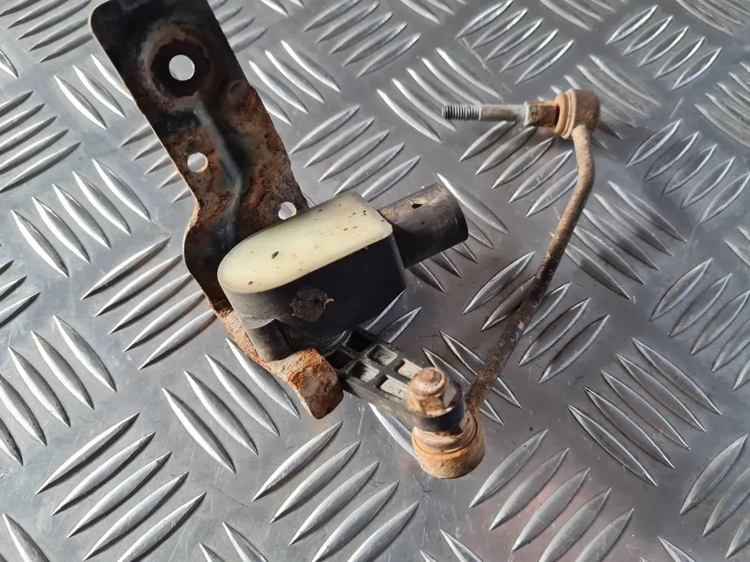 Headlamp angle correction sensor, front AUDI A6 2008 - foto 3