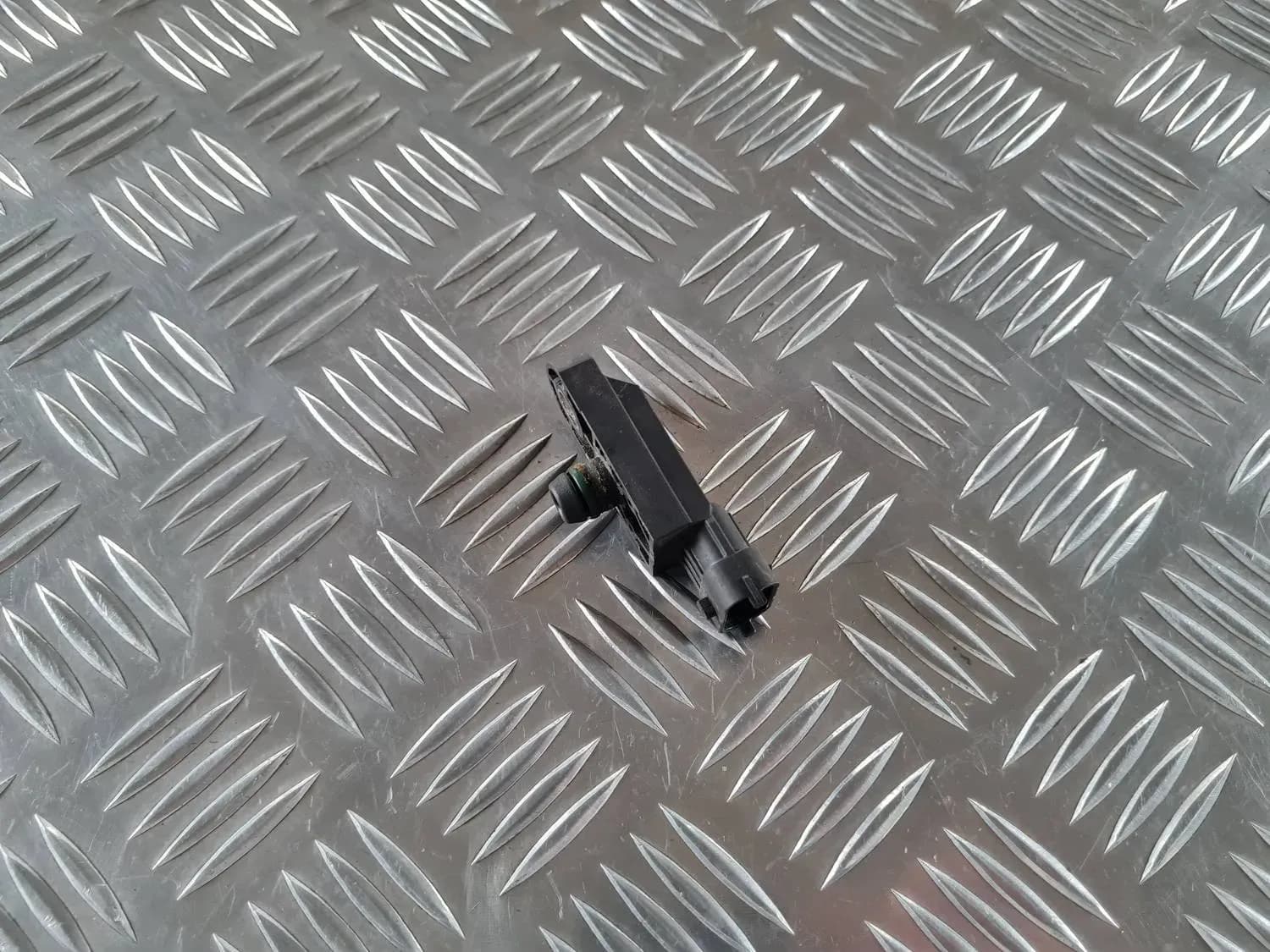 Air pressure sensor RENAULT SCENIC III 2011 - foto 1