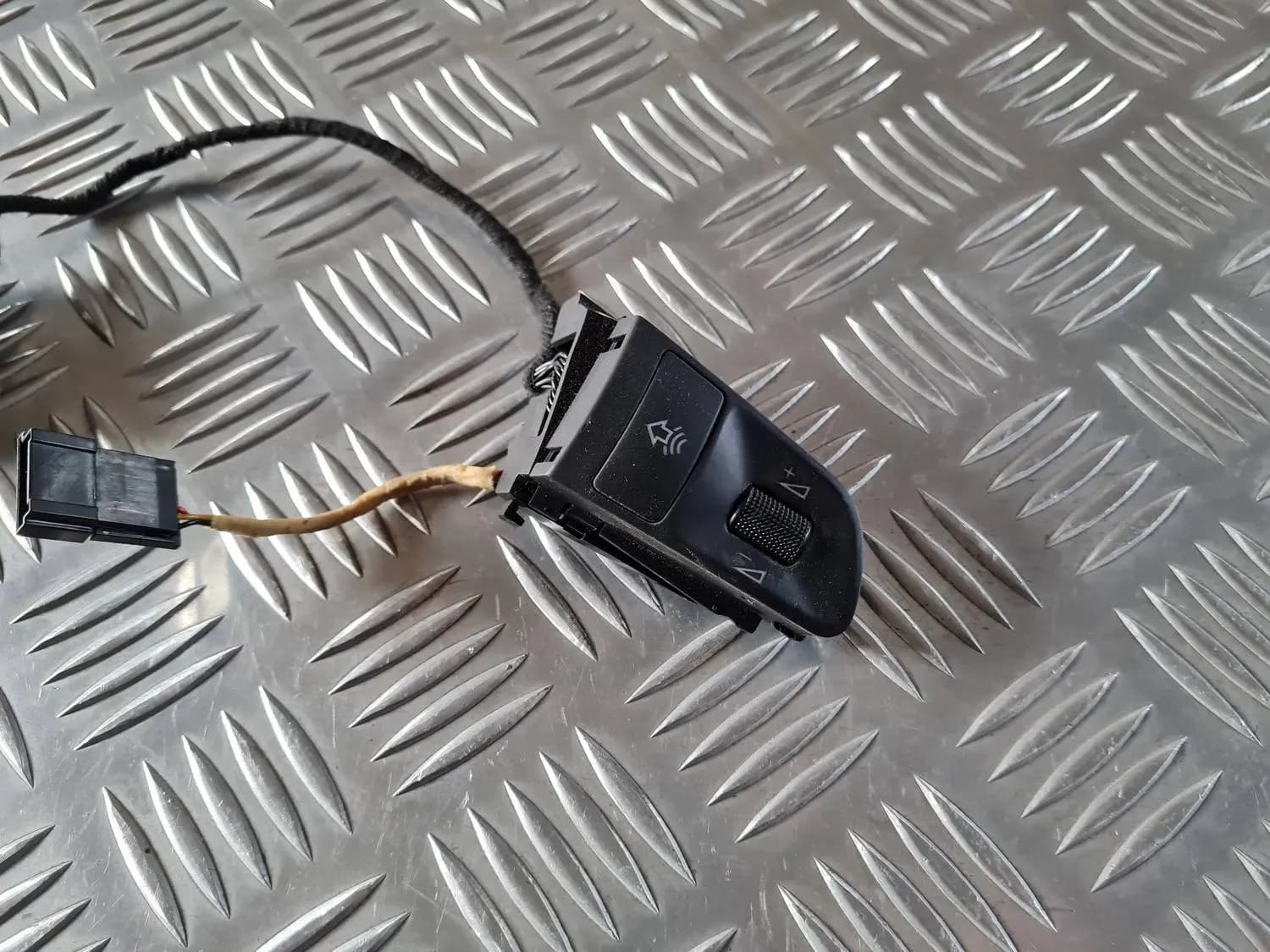 Rudder button AUDI A6 2008 - foto 4