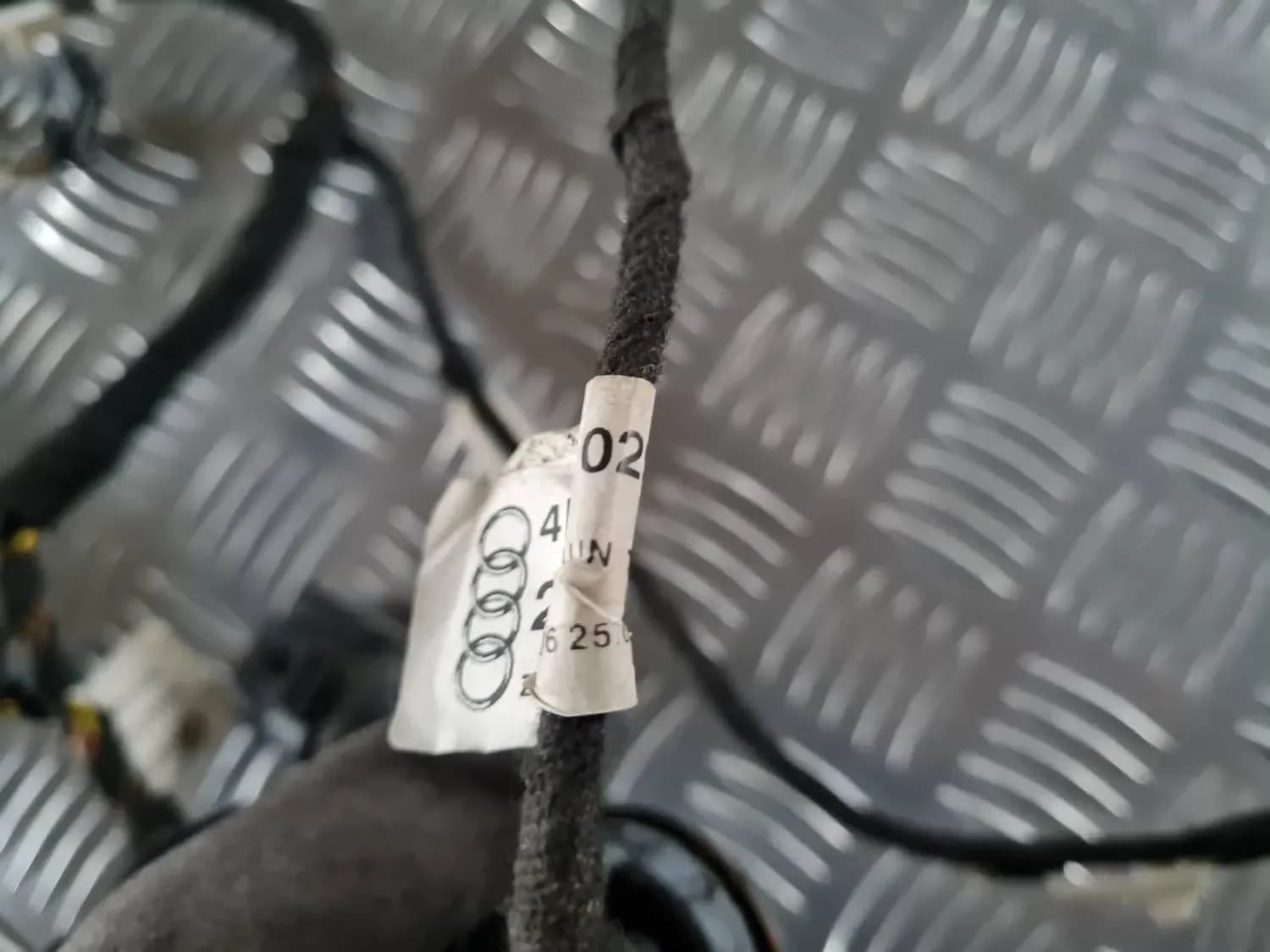 Door wires AUDI A6 2008 - foto 4