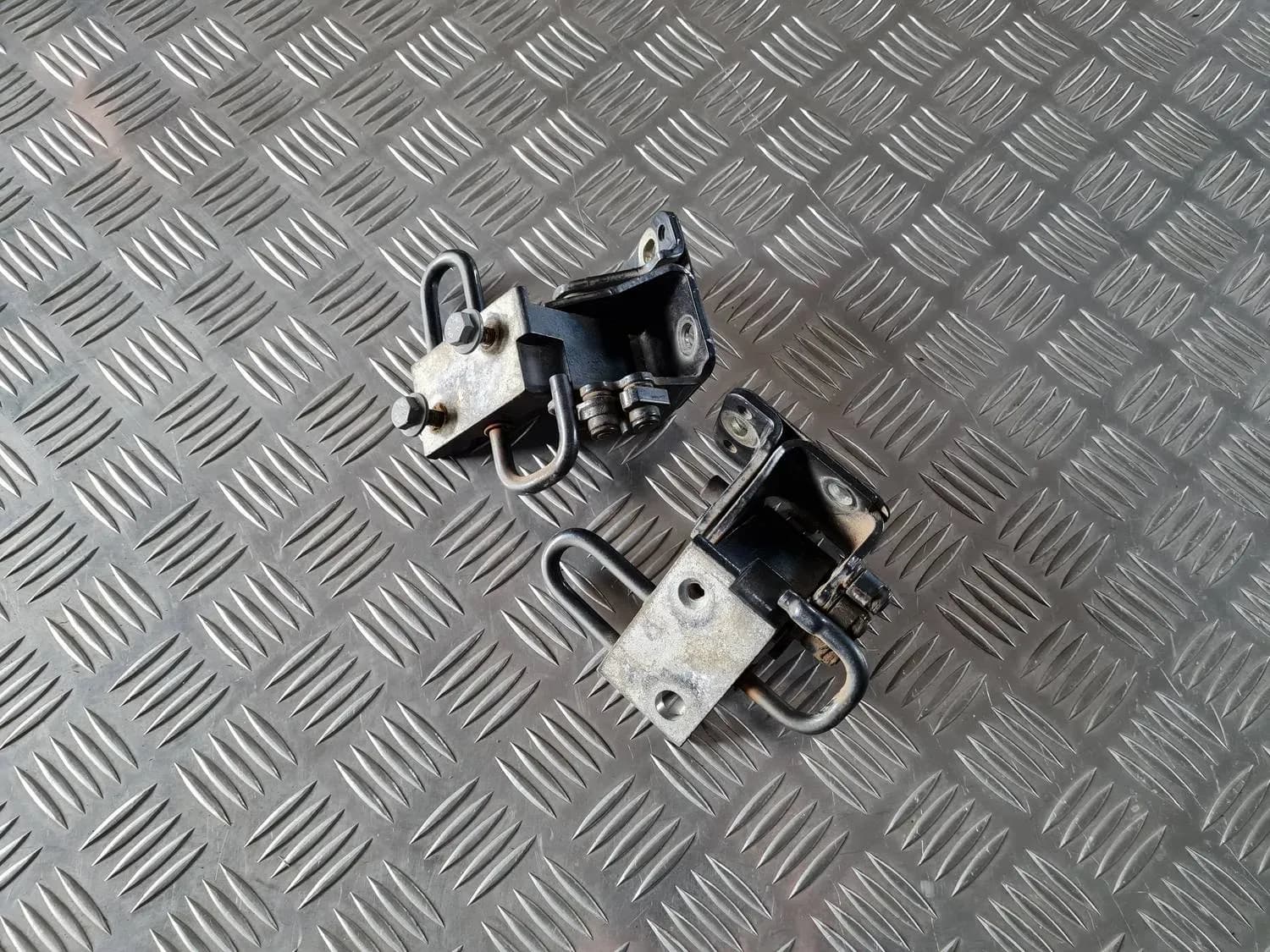 Door hinge AUDI A6 2008 - foto 1