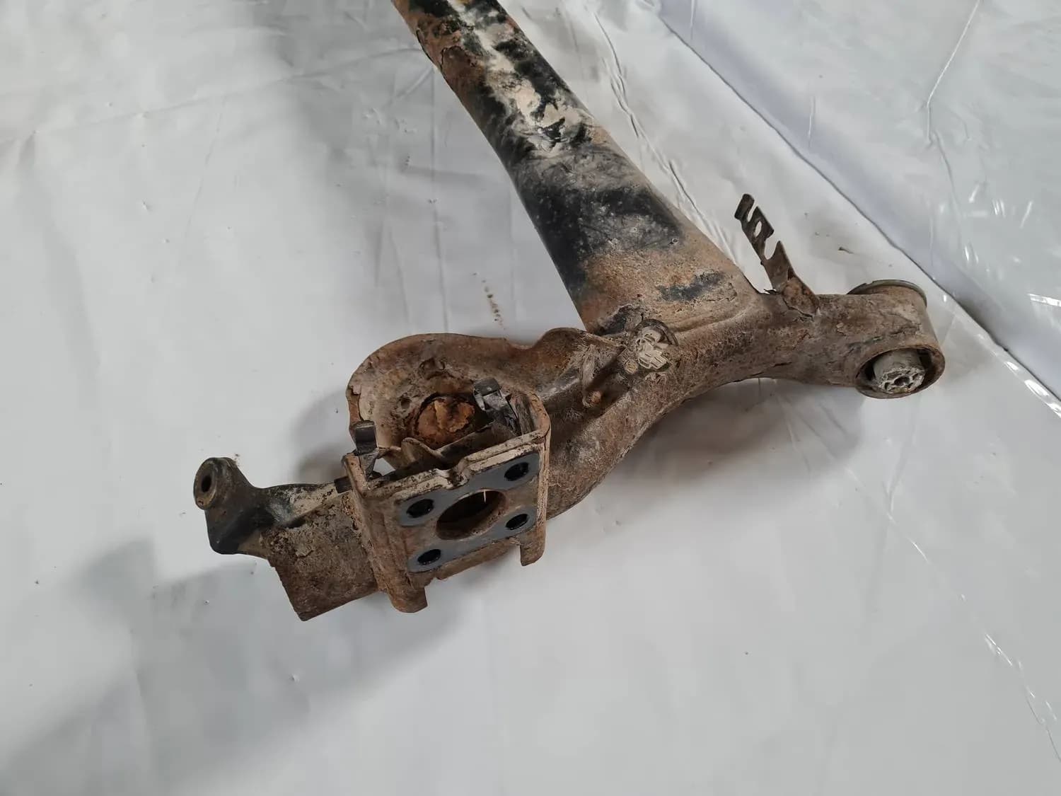 Rear axle/Rear subframe RENAULT SCENIC III 2011 - foto 6