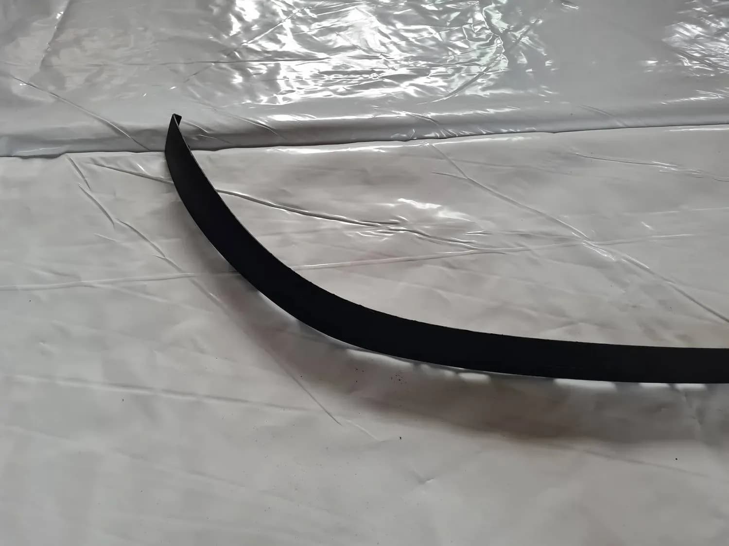 Front bumper spoiler RENAULT SCENIC III 2011 - foto 3