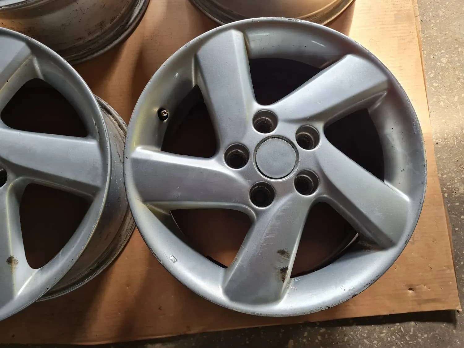 Alloy wheels - light alloy (set) RENAULT SCENIC III 2011 - foto 2