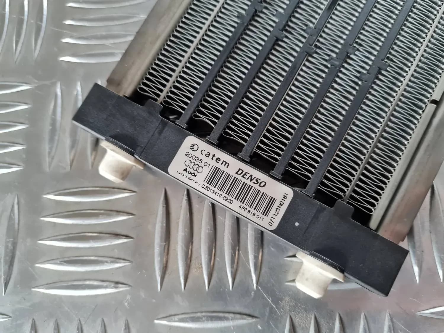 Additional autonomous electric heater AUDI A6 2008 - foto 3