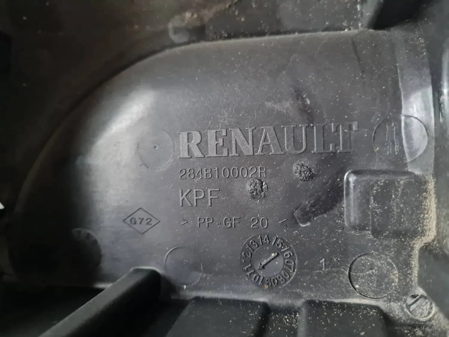 Fuse relay box RENAULT SCENIC III 2011 - foto 5