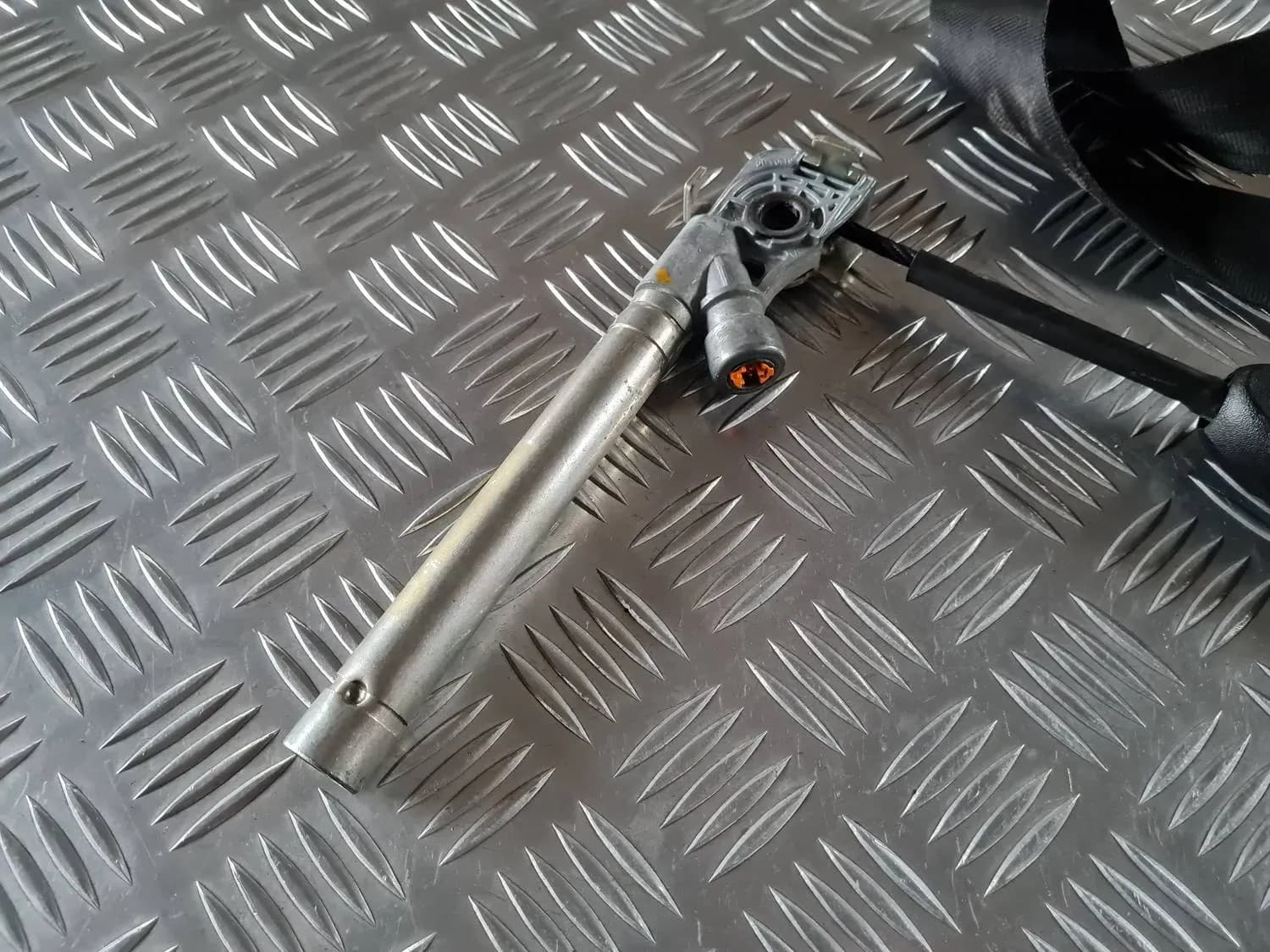 Front right seat belt RENAULT SCENIC III 2011 - foto 2