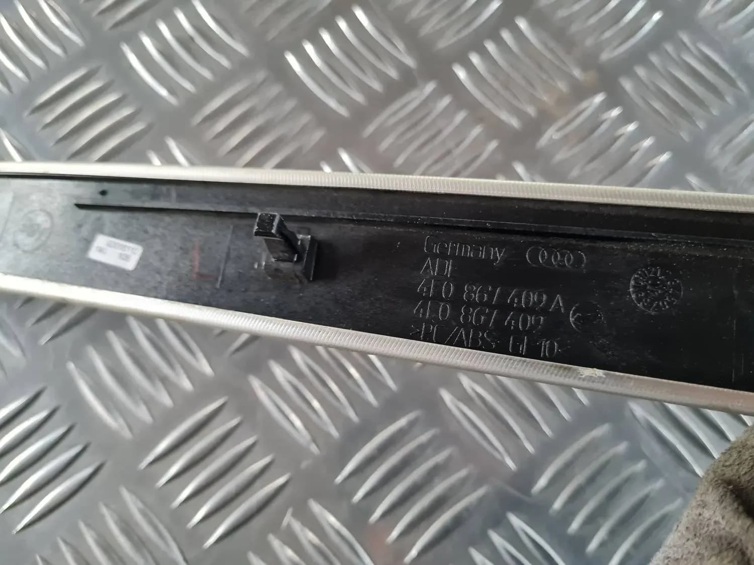 Door trim panels AUDI A6 2008 - foto 2