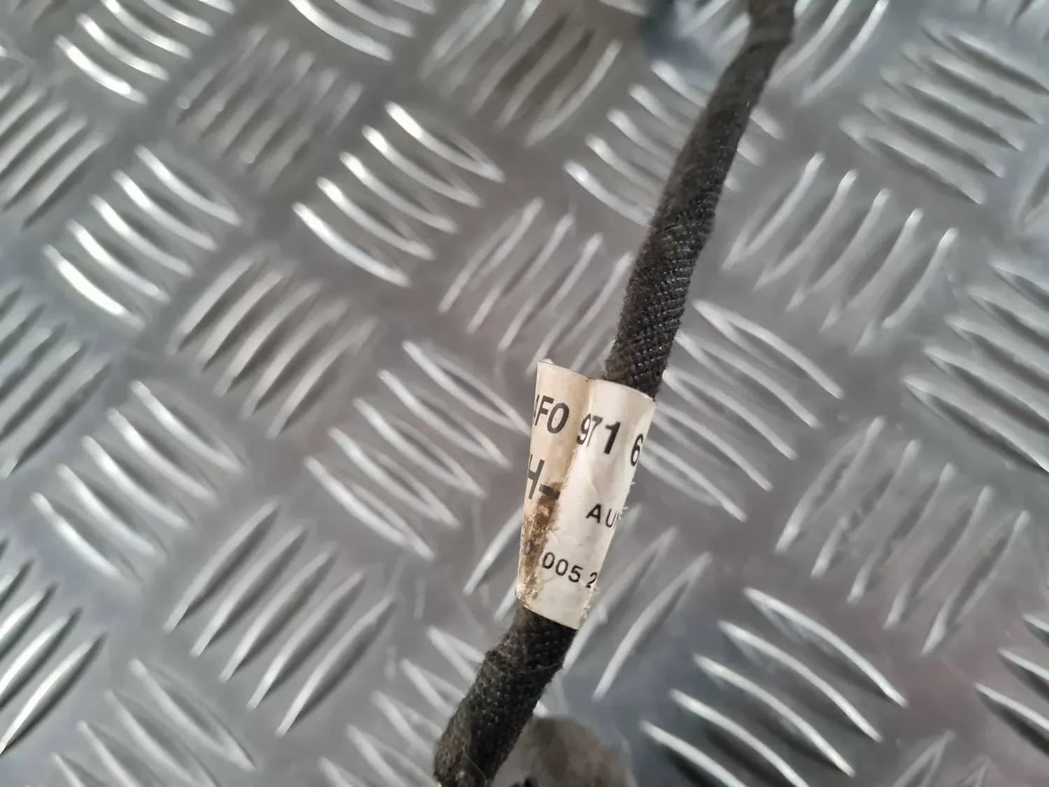 Power window motor wire AUDI A6 2008 - foto 3