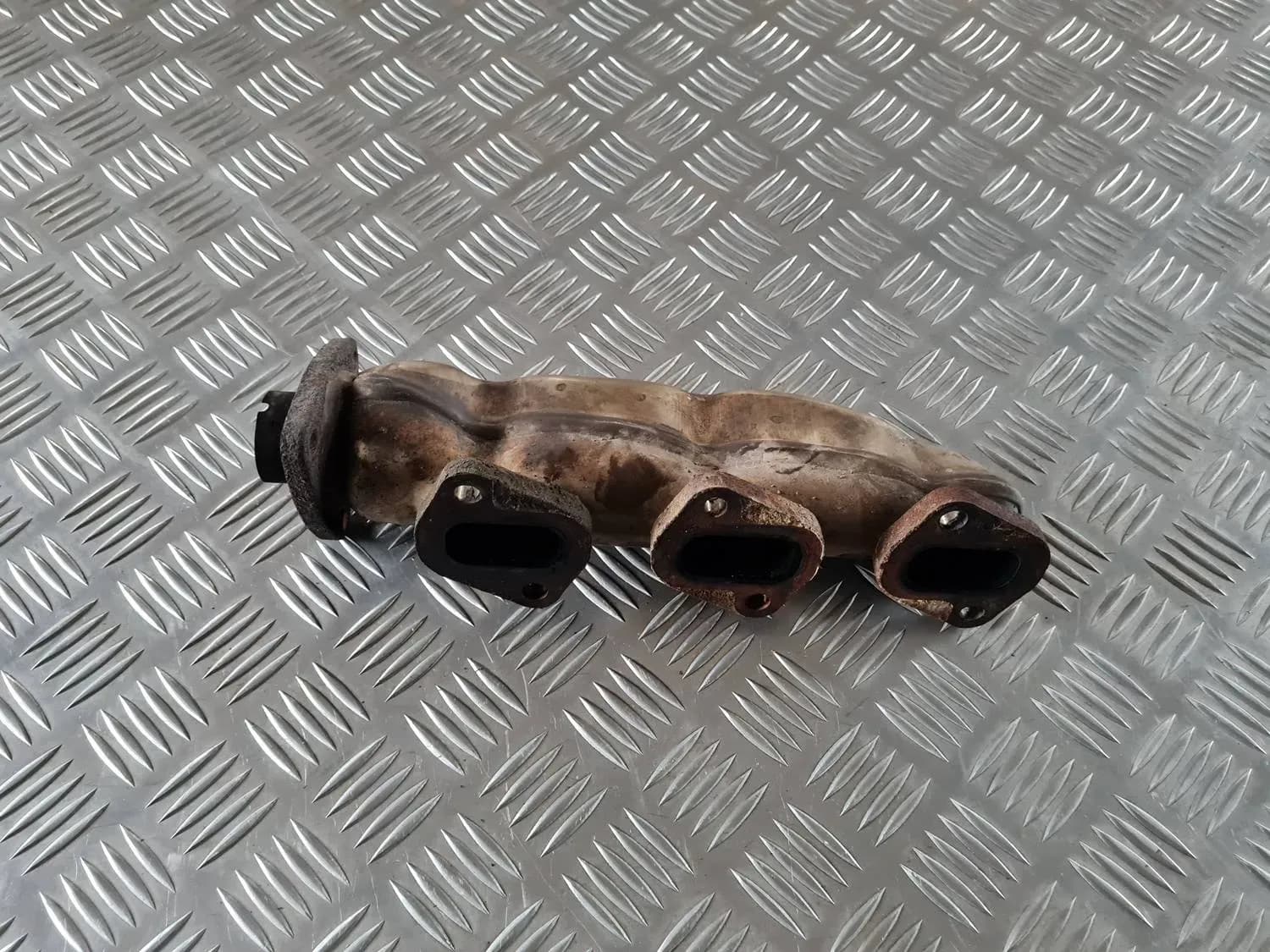 Exhaust manifold AUDI A6 2008 - foto 4