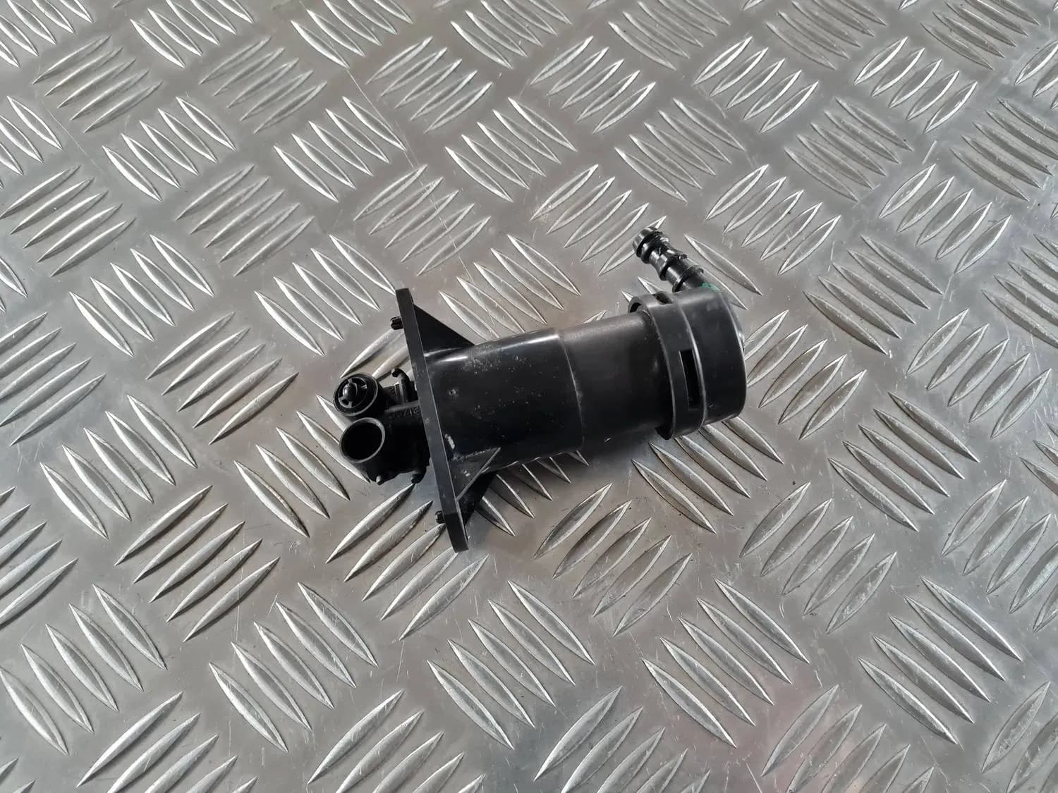 Washer nozzle AUDI A6 2008