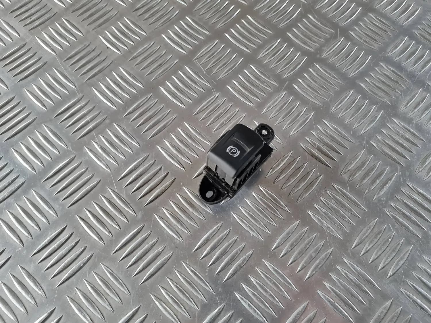 Parking brake button AUDI A6 2008 - foto 1