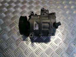 Air conditioning compressor VW TOURAN 2005