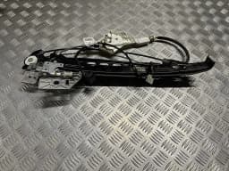 Car part MERCEDES BENZ CLS 320 2005