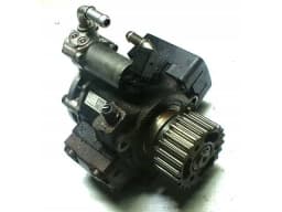 High pressure fuel pump VW GOLF VARIANT 2012