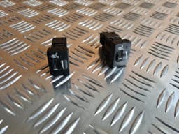 Seat heating button TOYOTA AVENSIS 2012